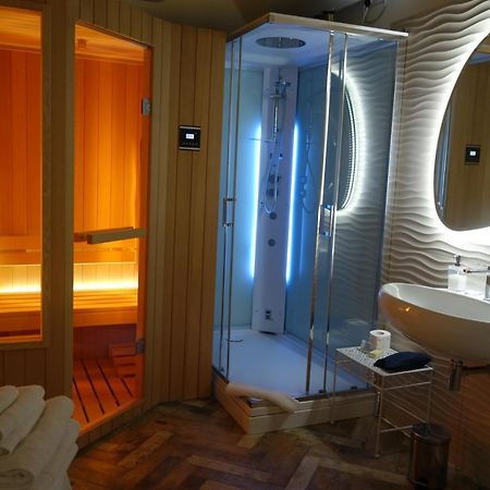 Holiday Homes - Mini Spa - 内米 外观 照片